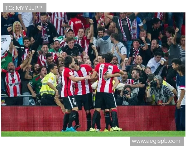 梅西重返巴萨传闻再起 球迷期待巨星回归与队友重聚