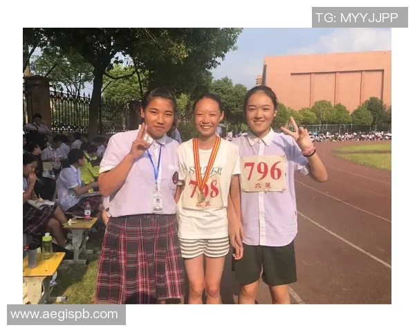 吴丽专访:从极限运动新手到冠军的心路历程与成长故事 吴丽专访:从极限运动新手到冠军的心路历程与成长故事