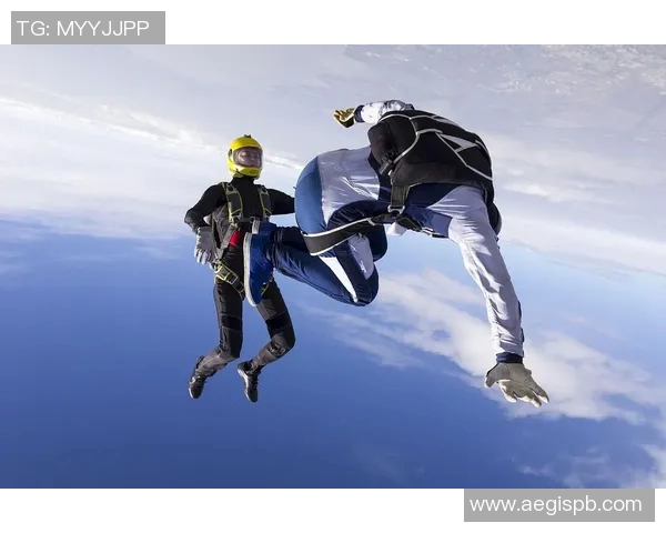 深圳攀岩队以74分稳居极限运动联赛积分榜首位争夺冠军之路愈发明朗 深圳攀岩队以74分稳居极限运动联赛积分榜首位争夺冠军之路愈发明朗