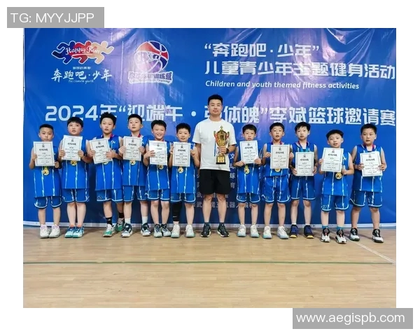 成都篮球队的奋斗历程与荣耀追寻：一段不屈不挠的篮球纪实之旅